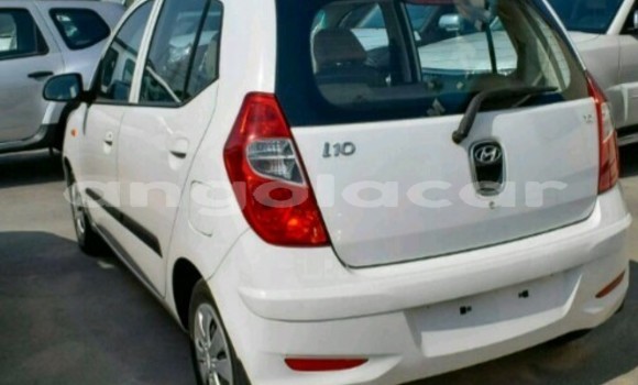 Buy New Hyundai i10 White Car in Luanda in Luanda Province Buy New Hyundai i10 White Car in Luanda in Luanda Province
