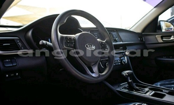 Comprar Novo Kia Optima Branco Carro em Luanda em Luanda Province Comprar Novo Kia Optima Branco Carro em Luanda em Luanda Province