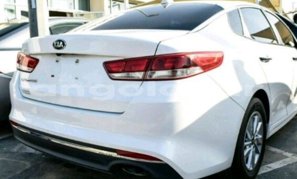 Comprar Novo Kia Optima Branco Carro em Luanda em Luanda Province Comprar Novo Kia Optima Branco Carro em Luanda em Luanda Province