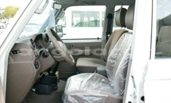 Buy New Toyota Land Cruiser Other Car in Luanda in Luanda Province Buy New Toyota Land Cruiser Other Car in Luanda in Luanda Province