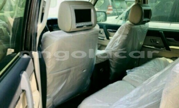 Comprar Novo Mitsubishi Pajero Branco Carro em Luanda em Luanda Province Comprar Novo Mitsubishi Pajero Branco Carro em Luanda em Luanda Province