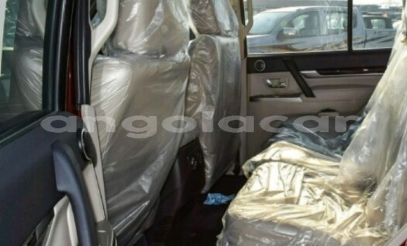 Acheter Neuf Voiture Mitsubishi Pajero Autre à Luanda, Province de Luanda Acheter Neuf Voiture Mitsubishi Pajero Autre à Luanda, Province de Luanda