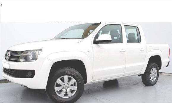 Acheter Occasion Voiture Volkswagen Amarok Blanc à Luanda, Province de Luanda