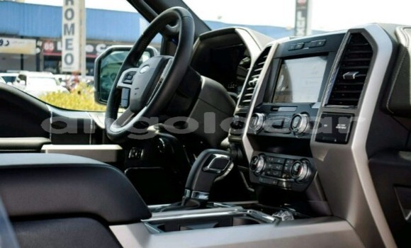 Acheter Neuf Voiture Ford F–150 Bleu à Luanda, Province de Luanda Acheter Neuf Voiture Ford F–150 Bleu à Luanda, Province de Luanda