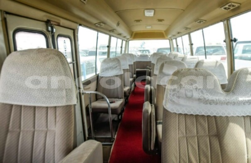 Big with watermark toyota coaster luanda province luanda 4536