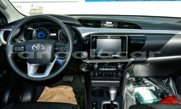 Comprar Novo Toyota Hilux Vermelho Carro em Luanda em Luanda Province Comprar Novo Toyota Hilux Vermelho Carro em Luanda em Luanda Province