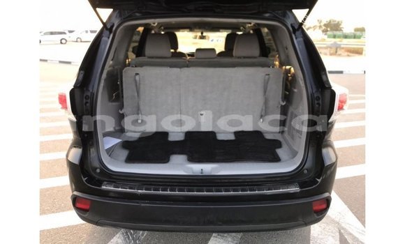 Comprar Importar Toyota Highlander Preto Carro em Import - Dubai em Bengo Province Comprar Importar Toyota Highlander Preto Carro em Import - Dubai em Bengo Province