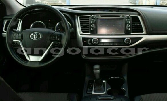Acheter Neuf Voiture Toyota Highlander Blanc à Luanda, Province de Luanda Acheter Neuf Voiture Toyota Highlander Blanc à Luanda, Province de Luanda
