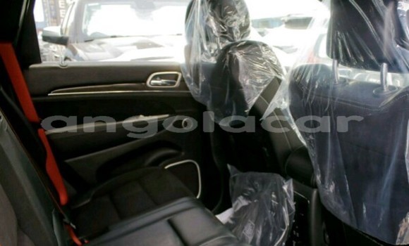 Acheter Neuf Voiture Jeep Grand Cherokee Noir à Luanda, Province de Luanda Acheter Neuf Voiture Jeep Grand Cherokee Noir à Luanda, Province de Luanda