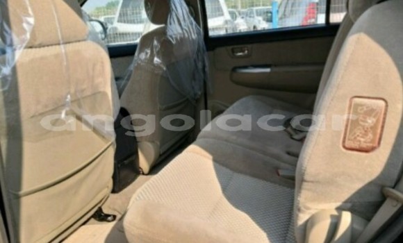 Acheter Neuf Voiture Toyota Fortuner Noir à Luanda, Province de Luanda Acheter Neuf Voiture Toyota Fortuner Noir à Luanda, Province de Luanda