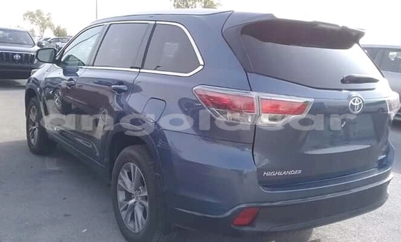 Buy New Toyota Highlander Blue Car in Luanda in Luanda Province Buy New Toyota Highlander Blue Car in Luanda in Luanda Province