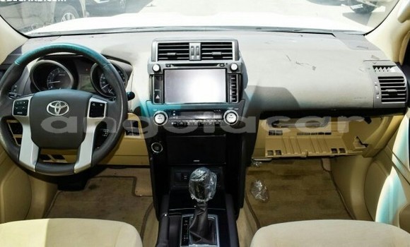 Buy New Toyota Prado White Car in Luanda in Luanda Province Buy New Toyota Prado White Car in Luanda in Luanda Province
