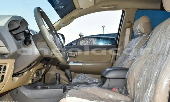 Comprar Novo Toyota Fortuner Branco Carro em Luanda em Luanda Province Comprar Novo Toyota Fortuner Branco Carro em Luanda em Luanda Province