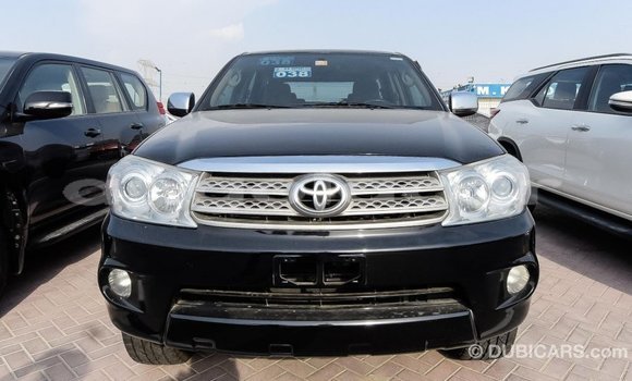 Comprar Importar Toyota Fortuner Preto Carro em Import - Dubai em Bengo Province Comprar Importar Toyota Fortuner Preto Carro em Import - Dubai em Bengo Province