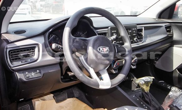 Comprar Importar Kia Carens Vermelho Carro em Import - Dubai em Bengo Province Comprar Importar Kia Carens Vermelho Carro em Import - Dubai em Bengo Province