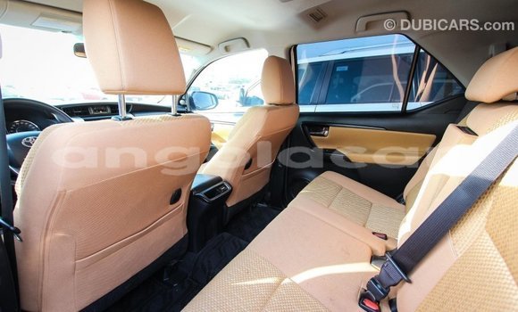 Buy Import Toyota Fortuner White Car in Import - Dubai in Bengo Province Buy Import Toyota Fortuner White Car in Import - Dubai in Bengo Province