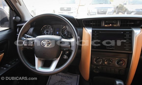 Buy Import Toyota Fortuner White Car in Import - Dubai in Bengo Province Buy Import Toyota Fortuner White Car in Import - Dubai in Bengo Province