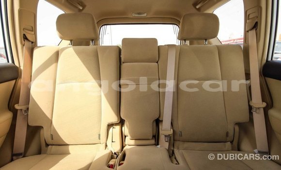 Comprar Importar Toyota Prado Branco Carro em Import - Dubai em Bengo Province Comprar Importar Toyota Prado Branco Carro em Import - Dubai em Bengo Province