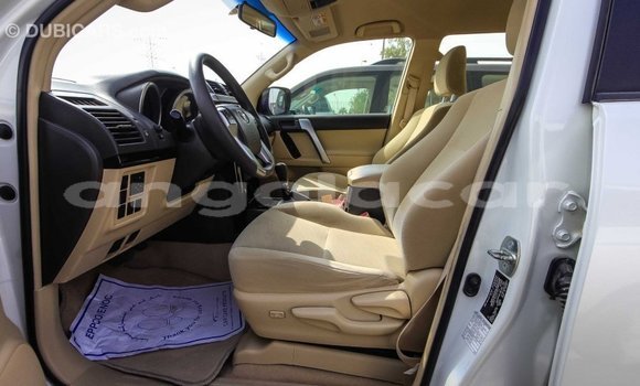 Comprar Importar Toyota Prado Branco Carro em Import - Dubai em Bengo Province Comprar Importar Toyota Prado Branco Carro em Import - Dubai em Bengo Province