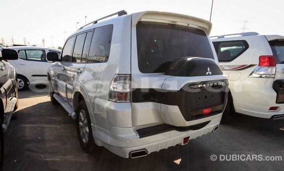 Buy Import Mitsubishi Pajero White Car in Import - Dubai in Bengo Province Buy Import Mitsubishi Pajero White Car in Import - Dubai in Bengo Province