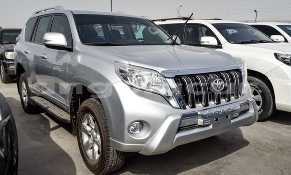 Comprar Importar Toyota Prado Outro Carro em Import - Dubai em Bengo Province Comprar Importar Toyota Prado Outro Carro em Import - Dubai em Bengo Province