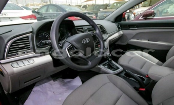 Buy New Hyundai Elantra Red Car in Luanda in Luanda Province Buy New Hyundai Elantra Red Car in Luanda in Luanda Province