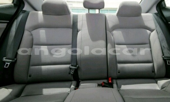 Buy New Hyundai Elantra Red Car in Luanda in Luanda Province Buy New Hyundai Elantra Red Car in Luanda in Luanda Province
