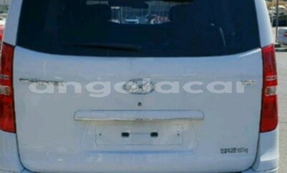 Comprar Novo Hyundai H1 Branco Carro em Luanda em Luanda Province Comprar Novo Hyundai H1 Branco Carro em Luanda em Luanda Province