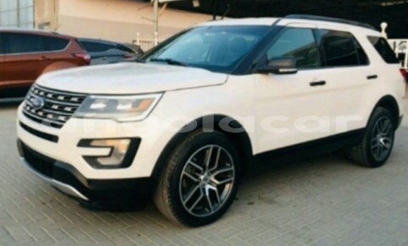 Acheter Neuf Voiture Ford Explorer Blanc à Luanda, Province de Luanda Acheter Neuf Voiture Ford Explorer Blanc à Luanda, Province de Luanda