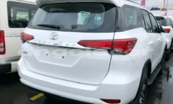 Comprar Novo Toyota Fortuner Branco Carro em Luanda em Luanda Province Comprar Novo Toyota Fortuner Branco Carro em Luanda em Luanda Province