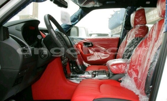 Buy New Nissan Patrol White Car in Luanda in Luanda Province Buy New Nissan Patrol White Car in Luanda in Luanda Province