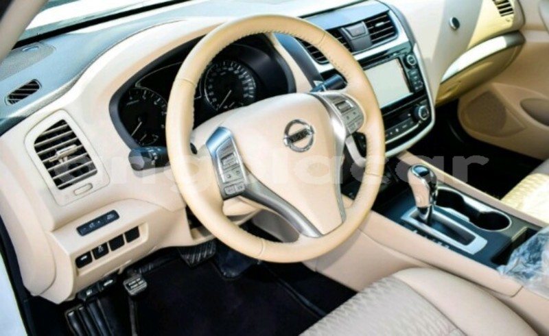 Big with watermark nissan altima luanda province luanda 4772