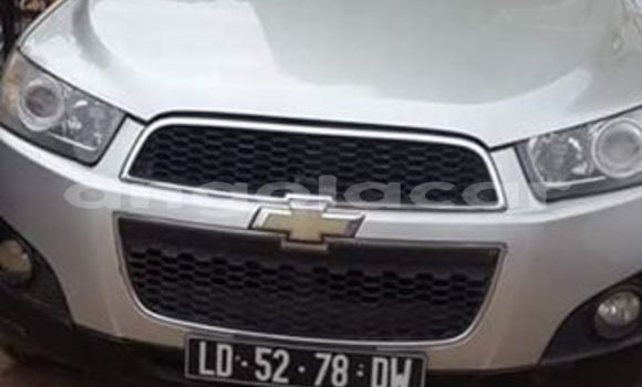 Comprar Usado Chevrolet Captiva Prata Carro em Luanda em Luanda Province