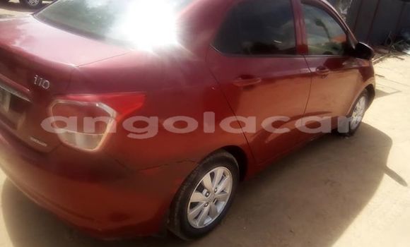 Comprar Usado Hyundai i10 Vermelho Carro em Luanda em Luanda Province Comprar Usado Hyundai i10 Vermelho Carro em Luanda em Luanda Province