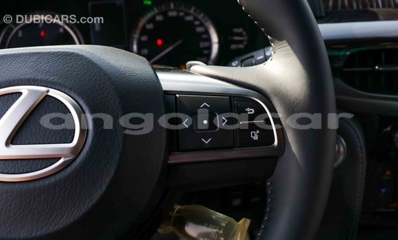 Comprar Importar Lexus LX Branco Carro em Import - Dubai em Bengo Province Comprar Importar Lexus LX Branco Carro em Import - Dubai em Bengo Province