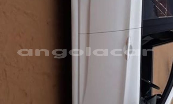 Comprar Usado Hyundai Accent Branco Carro em Luanda em Luanda Province Comprar Usado Hyundai Accent Branco Carro em Luanda em Luanda Province