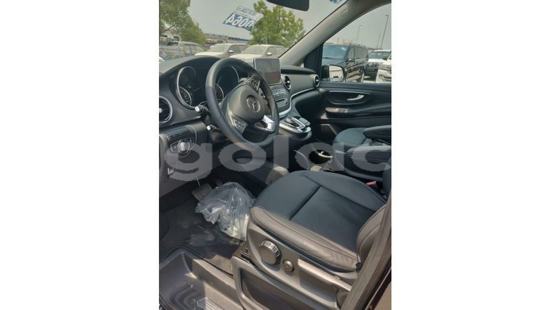 Big with watermark mercedes benz 250 bengo province import dubai 4818