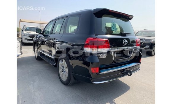 Comprar Importar Toyota Land Cruiser Preto Carro em Import - Dubai em Bengo Province Comprar Importar Toyota Land Cruiser Preto Carro em Import - Dubai em Bengo Province