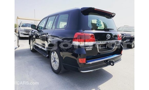 Comprar Importar Toyota Land Cruiser Preto Carro em Import - Dubai em Bengo Province Comprar Importar Toyota Land Cruiser Preto Carro em Import - Dubai em Bengo Province