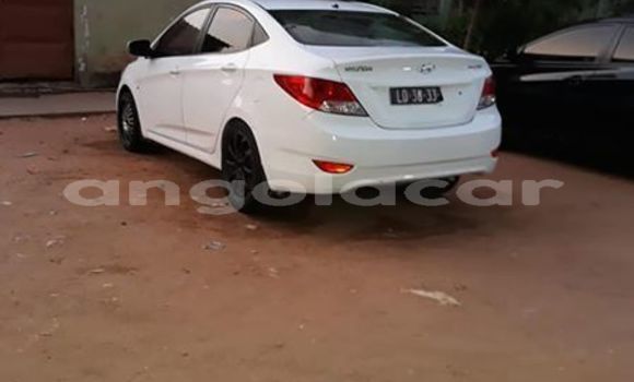 Comprar Usado Hyundai Accent Branco Carro em Luanda em Luanda Province Comprar Usado Hyundai Accent Branco Carro em Luanda em Luanda Province