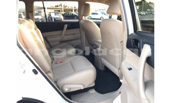Comprar Importar Toyota Highlander Branco Carro em Import - Dubai em Bengo Province Comprar Importar Toyota Highlander Branco Carro em Import - Dubai em Bengo Province