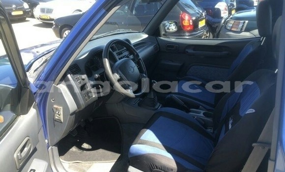 Acheter Occasion Voiture Toyota RAV4 Bleu à Luanda, Province de Luanda Acheter Occasion Voiture Toyota RAV4 Bleu à Luanda, Province de Luanda