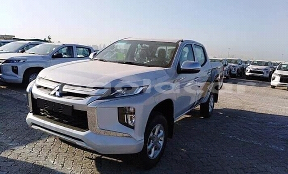 Comprar Novo Mitsubishi L200 Outro Carro em Luanda em Luanda Province Comprar Novo Mitsubishi L200 Outro Carro em Luanda em Luanda Province