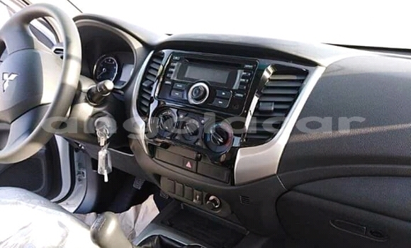 Comprar Novo Mitsubishi L200 Outro Carro em Luanda em Luanda Province Comprar Novo Mitsubishi L200 Outro Carro em Luanda em Luanda Province