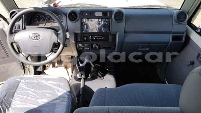 Big with watermark toyota land cruiser luanda province luanda 4872