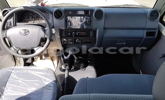 Buy New Toyota Land Cruiser White Car in Luanda in Luanda Province Buy New Toyota Land Cruiser White Car in Luanda in Luanda Province