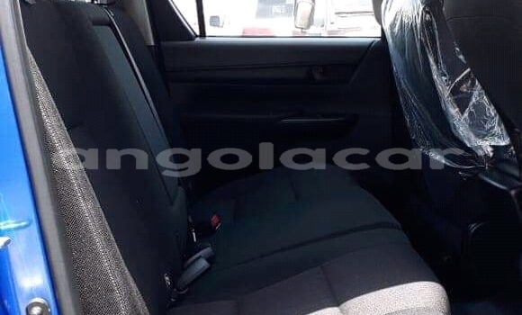 Acheter Neuf Voiture Toyota Hilux Bleu à Luanda, Province de Luanda Acheter Neuf Voiture Toyota Hilux Bleu à Luanda, Province de Luanda