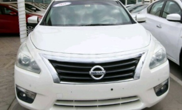 Buy New Nissan Altima White Car in Luanda in Luanda Province Buy New Nissan Altima White Car in Luanda in Luanda Province