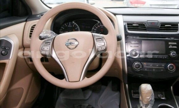 Buy New Nissan Altima White Car in Luanda in Luanda Province Buy New Nissan Altima White Car in Luanda in Luanda Province
