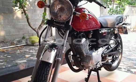 Buy Used Yamaha YBR-125 Red Bike in Caxito in Bengo Buy Used Yamaha YBR-125 Red Bike in Caxito in Bengo